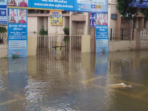 Maharashtra Floods Citizens Come To Rescue In Sangli As Government