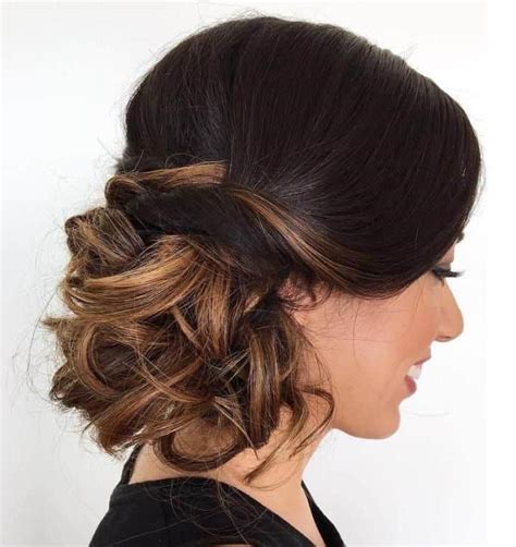 25 Creative Side Bun Hairstyles For Women Hairstylecamp