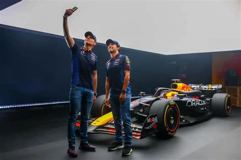 Red Bull Presenta El Rb De Verstappen Y Checo P Rez Deportes