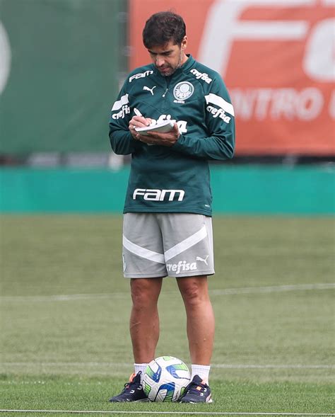 Abel Ferreira Prepara O Palmeiras Para Arrancada Final Pelo T Tulo