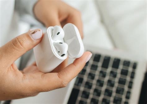 So Verbinden Sie Apple AirPods Mit Einem IPhone HTCinSide