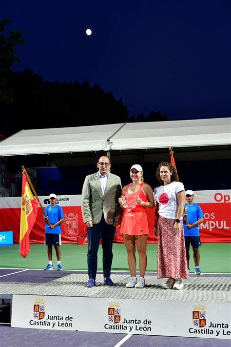 Torneo El Espinar La Rusa Maria Bondarenko Campeona Del Open