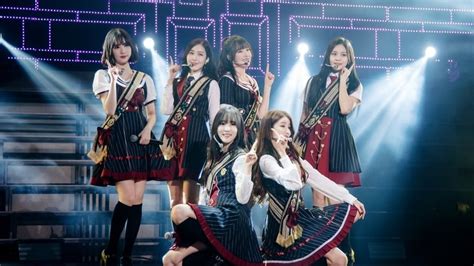 2018 GFRIEND FIRST CONCERT Season Of GFRIEND 2018 The Movie