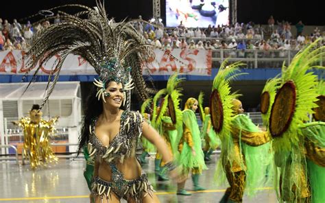 Fotos Desfiles Do Grupo De Acesso De Sp Fotos Em Carnaval Em