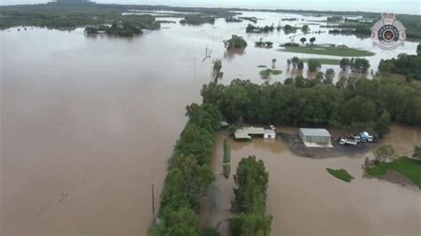 Emergency Crews Rescue Residents From Flooded Homes Across Far North Queensland Au