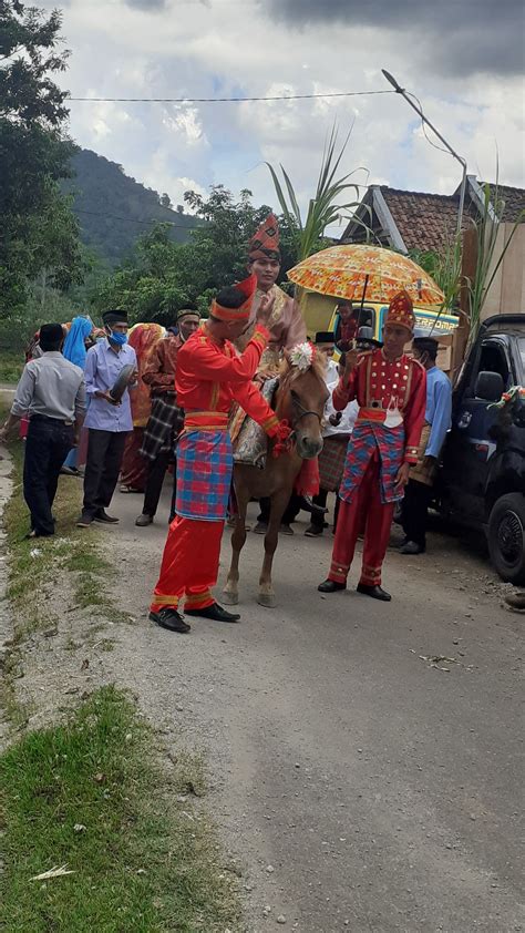 Etnis Id Upacara Mappalili Pada Suku Bugis Yang Terus Lestari