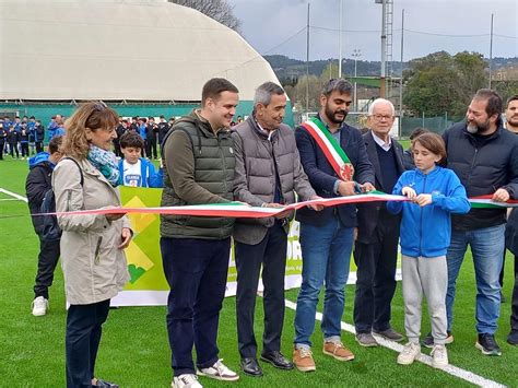 Calcio Inaugurato Il Nuovo Manto Dell Impianto Graziano Grazzini