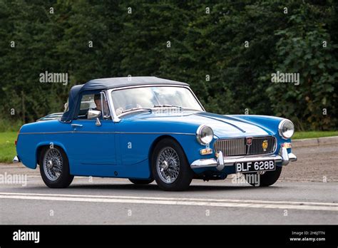 Mg Midget Car Fotos Und Bildmaterial In Hoher Aufl Sung Alamy