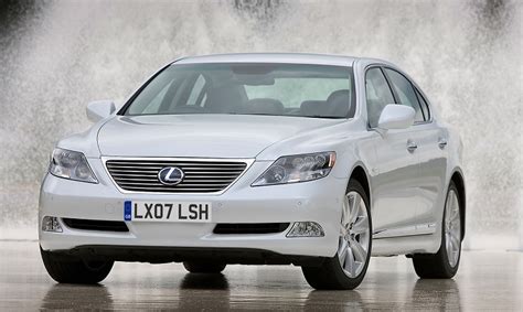 Innovations Of The Fourth Generation Lexus Ls Lexus Uk Magazine