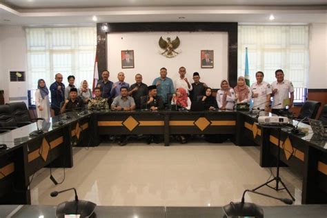 Banggar DPRD Agam Lakukan Sharing Informasi Ke Dinas Koperasi Dan UMKM