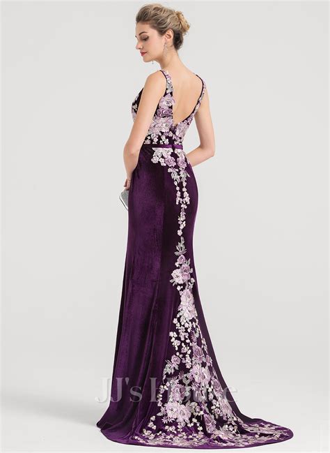 Trumpet Mermaid V Neck Sweep Train Lace Velvet Evening Dress