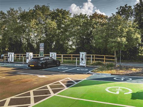 Dobbies Rolls Out EV Charging Hubs In Gridserve Partnership