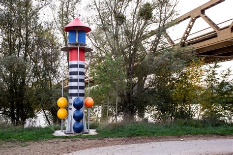 Boulier à crue une oeuvre artistique référente de crue Héros