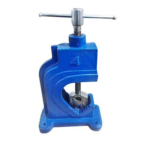 Cast Iron Open Type Heavy Duty Pipe Vice At Best Price In Batala