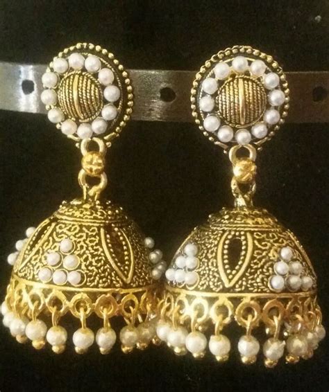 Indian jewellery:earrings with pearls | Indian jewelry earrings, Indian jewellery, Pearl jewelry