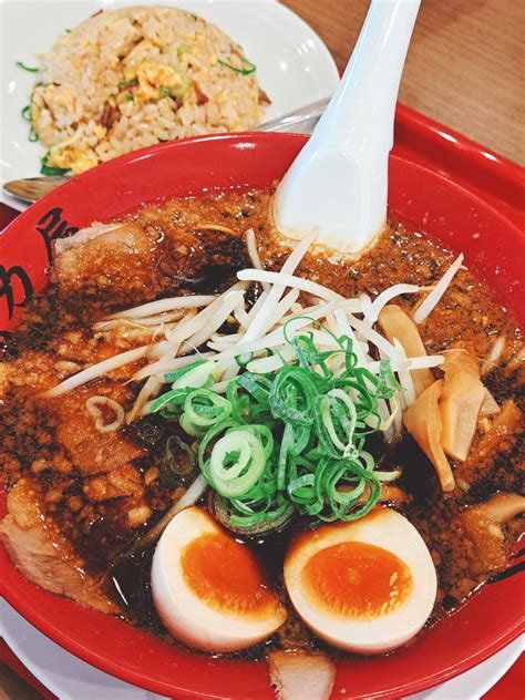 京都漆黒醤油味玉ラーメン炒飯定食 】 うららか日和