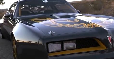 Pontiac Firebird Rises From The Ashes With Modern Digital Makeover