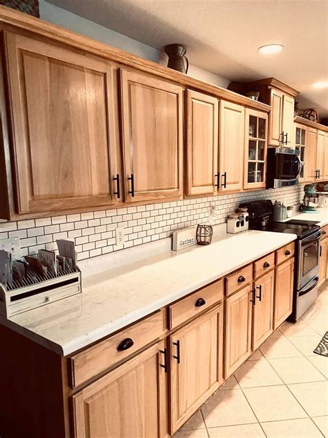 Best Backsplash For Honey Oak Cabinets Stylish Tiles Beautiful Cabinets