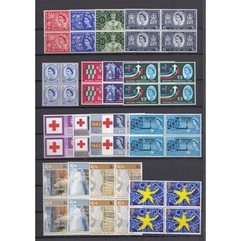 A Gb Qeii Commemorative Collection In Mint Blocks Of Four From To