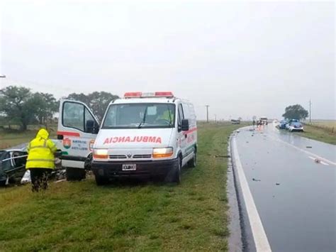 Murieron Iban Manejando En Medio De La Tormenta Se Incrustaron