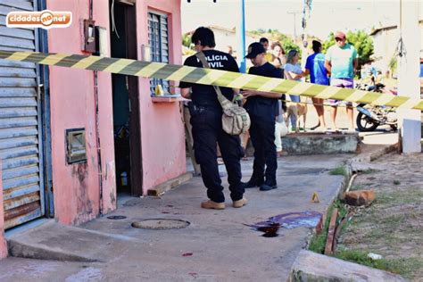 Picos Homem Assassinado Golpe De Foice No Pesco O No Bairro