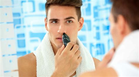 Every Man’s Complete Guide on Using a Nose Hair Trimmer