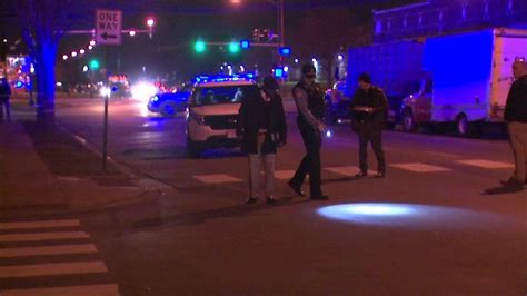 Police: 4 shot in Auburn Gresham - ABC7 Chicago