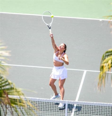 Lady Gaga On The Tennis Court (28 PICS) - izispicy.com