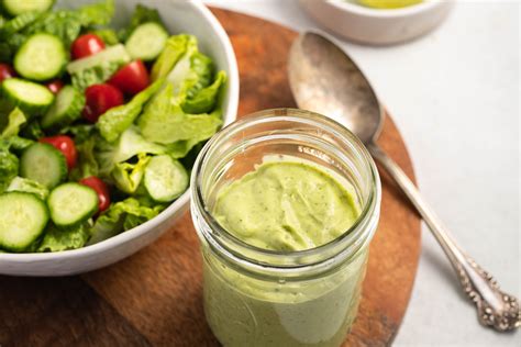 Creamy Avocado Lime Salad Dressing The Colombia Avocado Board