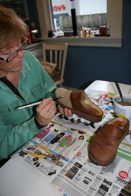 It's a Phine Life: DIY - How I Paint Leather Shoes