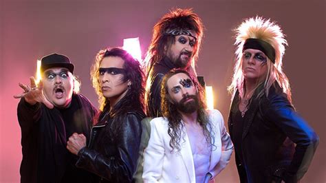 Moderatto Regresa A Sus Orígenes Con Su Nuevo Disco Rockea Bien Duro