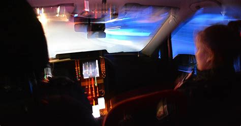 Polizei Ermittelt Auto Zerkratzt