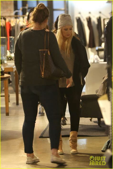 Photo Christina Aguilera Buys Lingerie Photo Just Jared