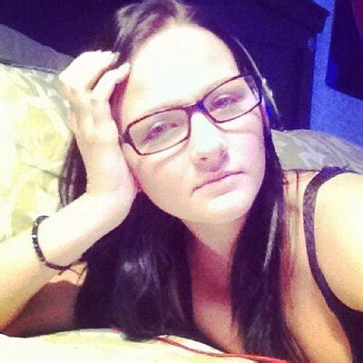 6 Hot Sexy Veronica Afflerbach Bikini Pics