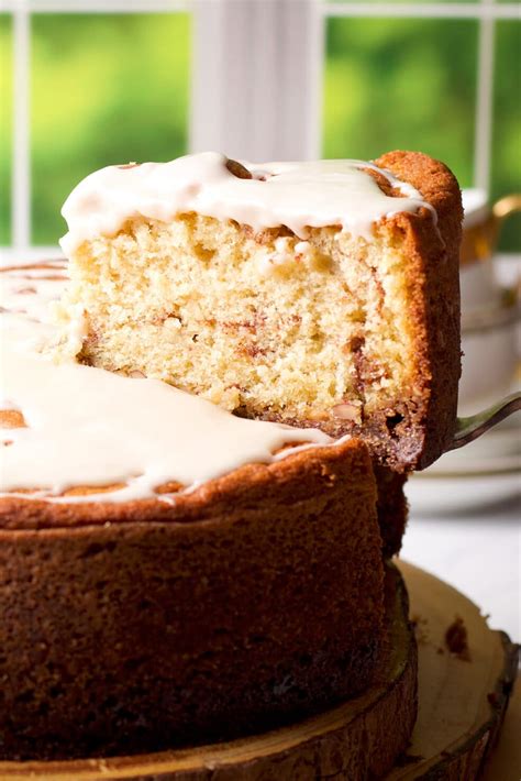 Delicious Homemade Buttermilk Coffee Cake Recipe