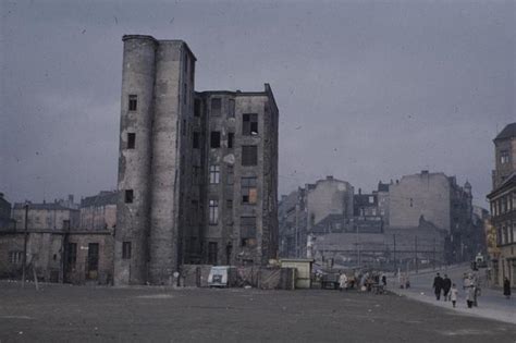 Poznańskie ulice w PRL Tak ulice Poznania nazywały się w PRL Quiz ze