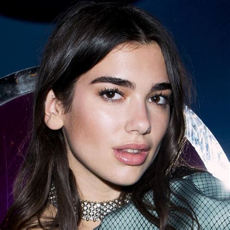 Dua Lipa Biography Age Wiki Place Of Birth Height Quotes Zodiac | Hot ...