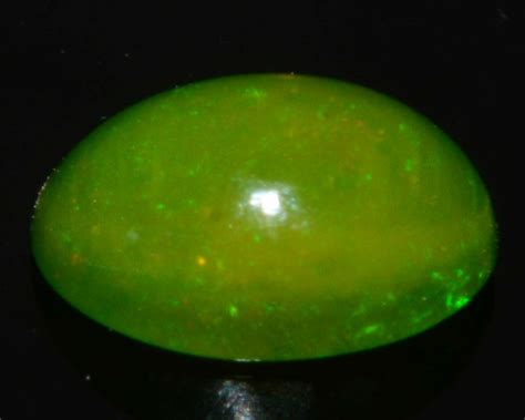 Gr N Thiopischer Opal Feuer Welo Oval Schlicht Cabochon X Mm Ct