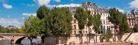 Visit and stroll on Ile Saint-Louis in Paris • Come to Paris