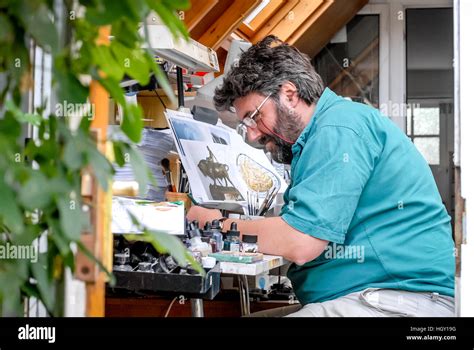 Guardian cartoonist Steve Bell Stock Photo - Alamy