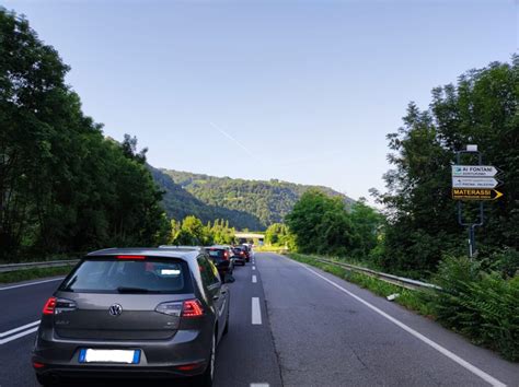 Statale Val Seriana La Settimana Inizia Con Nuove Lunghe Code