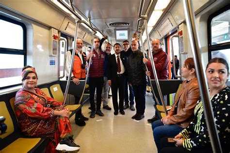 Entre protestas reabren cinco estaciones de la Línea 12 del Metro