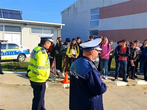 Foto Educa Ie Rutier Pentru Elevii Liceului Tefan Cel Mare I Sf Nt