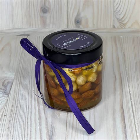 ГОРІХИ З МЕДОМ – hochumedu.com
