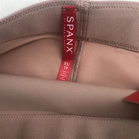 Spanx Women S Smartgrip Sculpting Shapewear Half Slip Nude Size Xs