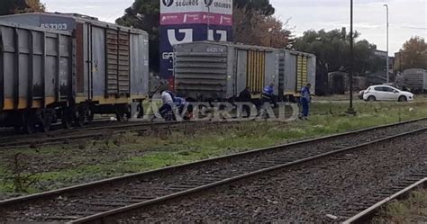 CRÓNICA FERROVIARIA Siguen los descarrilamientos diarios de trenes