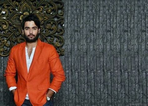 Pin By Feride Yilmaz On Vivian Dsena Vivian Dsena Women S Blazer