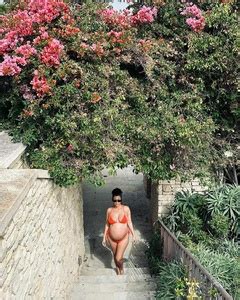 INSTA Kourtney Kardashian In Red Bikini And Pregnant Phun Org Forum