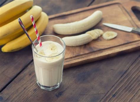 Dairy banana protein shake | Days To Fitness