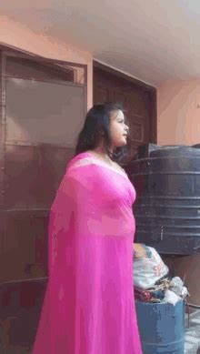 Sav Aunty Sav Aunty Saree Discover Share Gifs